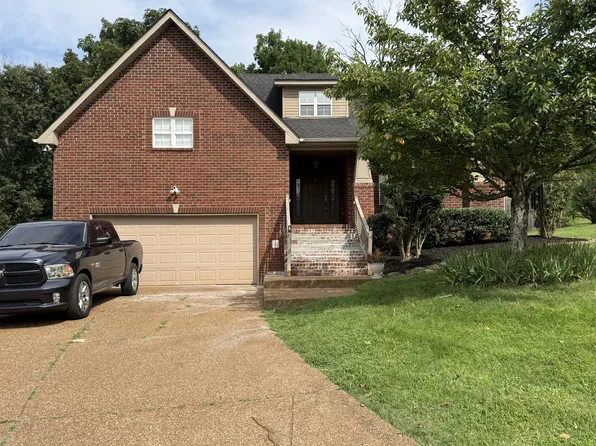 1444 Saddle Crst, Mount Juliet, TN 37122