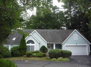 43 Stratton Forest Way, Simsbury, CT 06070