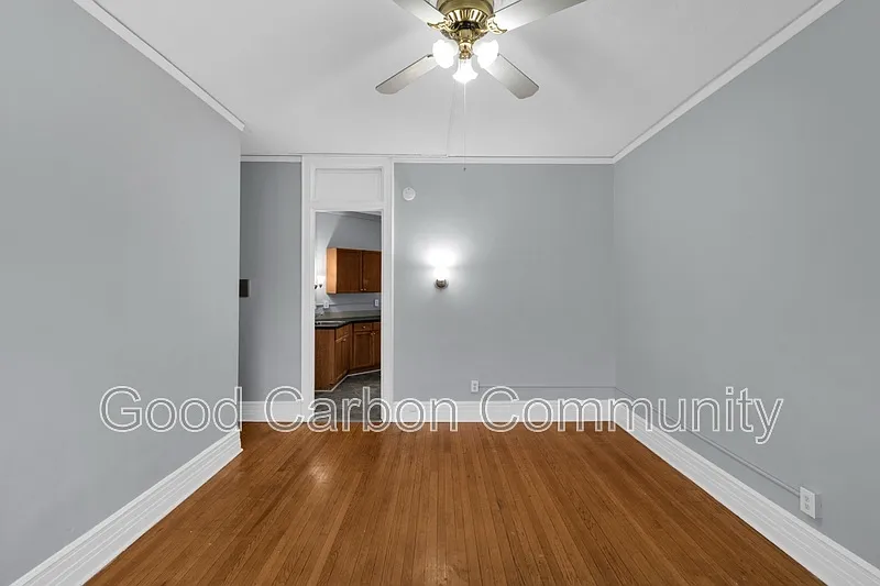Studio, 1.0 bath, $1,035 — Photo 4
