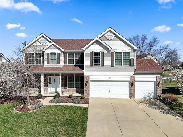 517 Garrick Pl, Dardenne Prairie, MO 63368