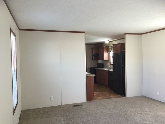 3rd image of 3440 Creekside Blvd #213