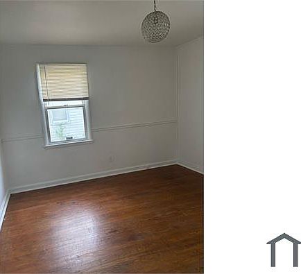 3rd image of 7121 Manette Dr