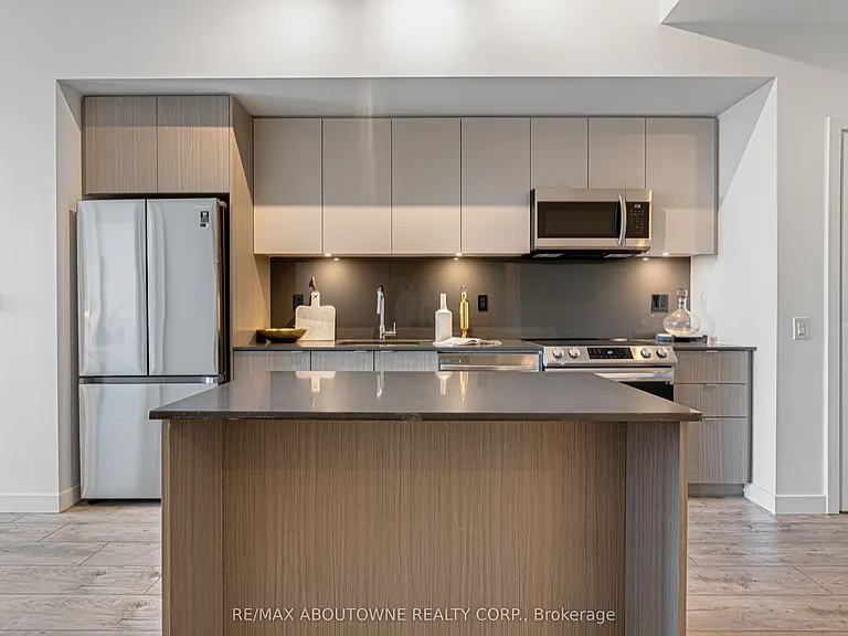 125 Bronte Rd #A0309 — Photo 4