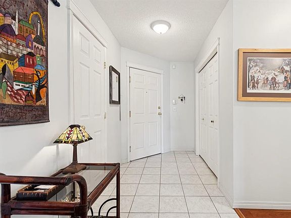 5th image of 1110 N 5th Ave NW #310