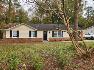 502 Millhouse Rd, Castle Hayne, NC 28429