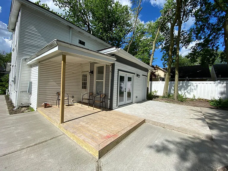 35 E Arcadia Ave — Photo 25