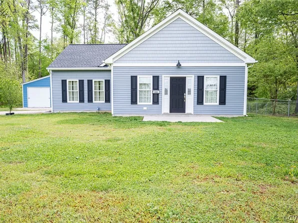 1008 Wolf Trap Rd, Yorktown, VA 23692