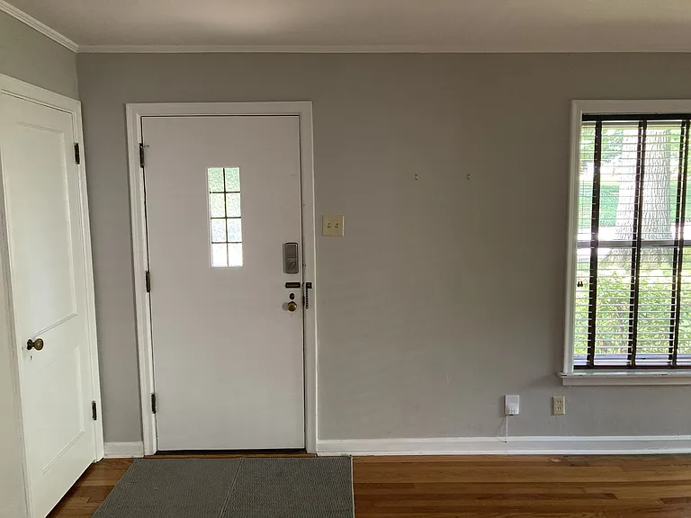 833 Westwood Pl — Photo 4