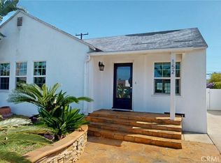 152 Cabrillo St, Costa Mesa, CA 92627