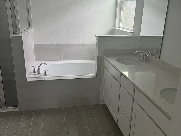 15609 Whispering Fir Dr — Photo 11