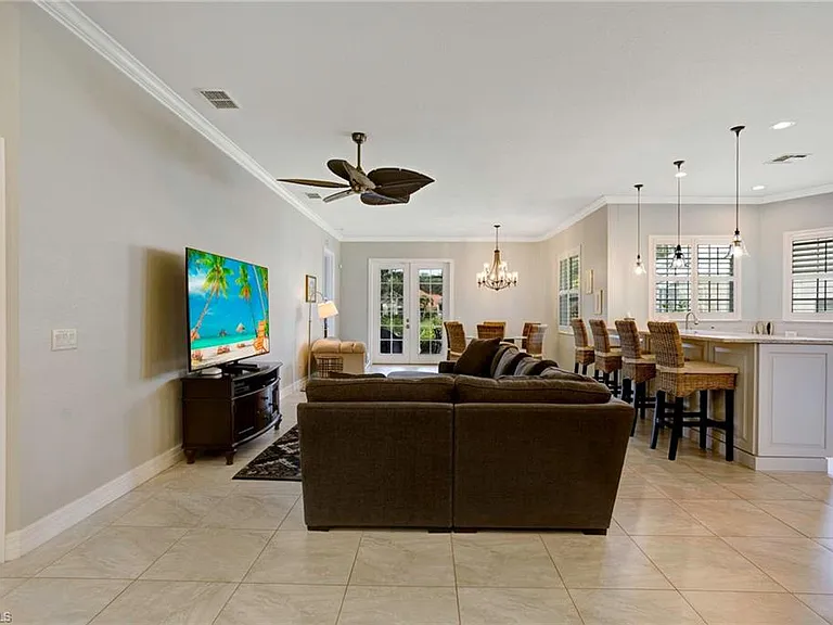 4821 Europa Dr — Photo 9
