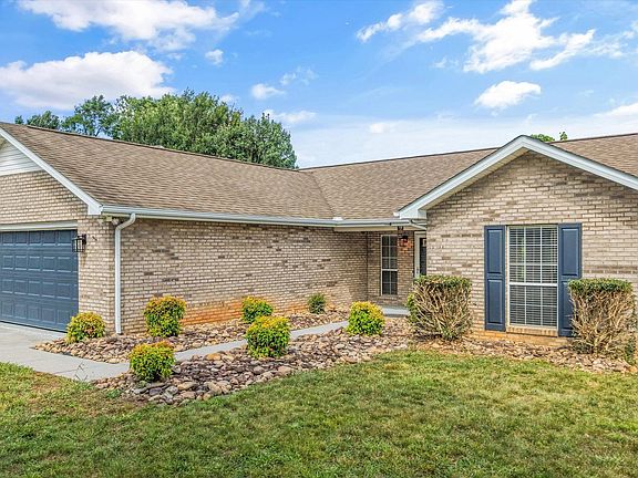 2nd image of 703 Shane Dr