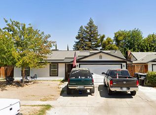 2124 S Conyer Ct, Visalia, CA 93277