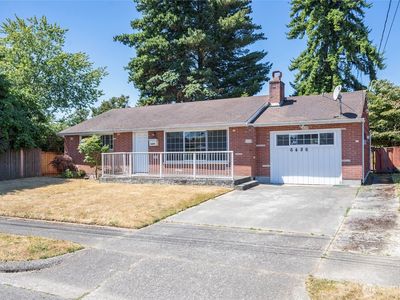 6486 S I Street, Tacoma, WA, 98408