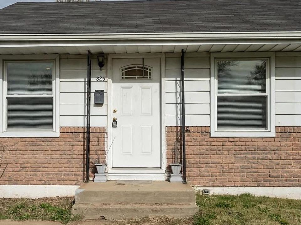 1st image of 325 Caithness Rd