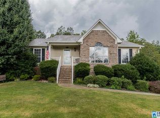 40 Mary Ann Ln, Trussville, AL 35173