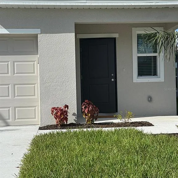 7111 Weeping Pine Dr — Photo 3