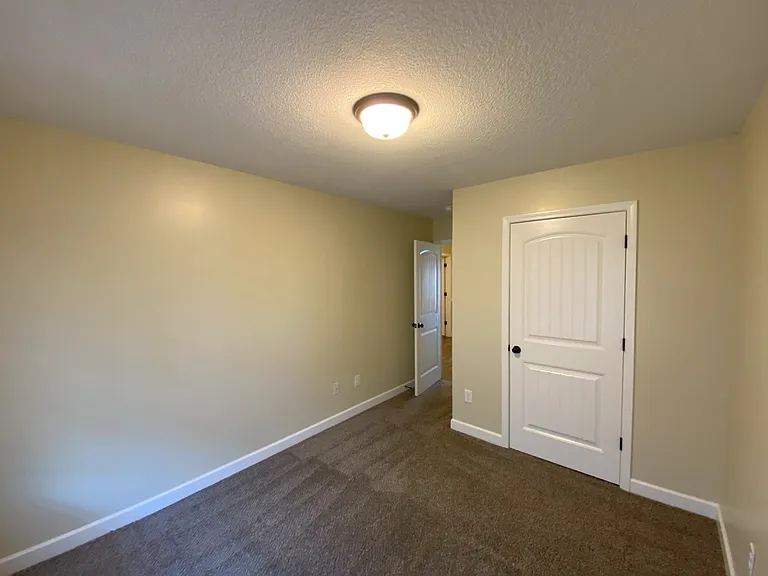 335 Aniken Cir — Photo 10