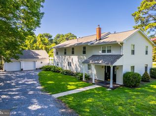 135 Vestfield Rd, Stevensville, MD 21666