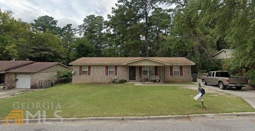 3603 Meadowgrove Dr