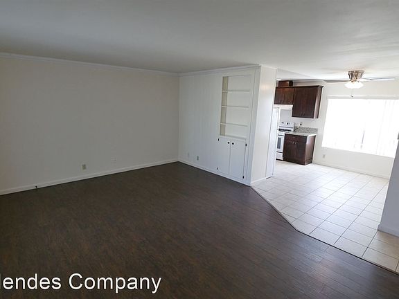 2nd image of 4438 Oregon St APT 10