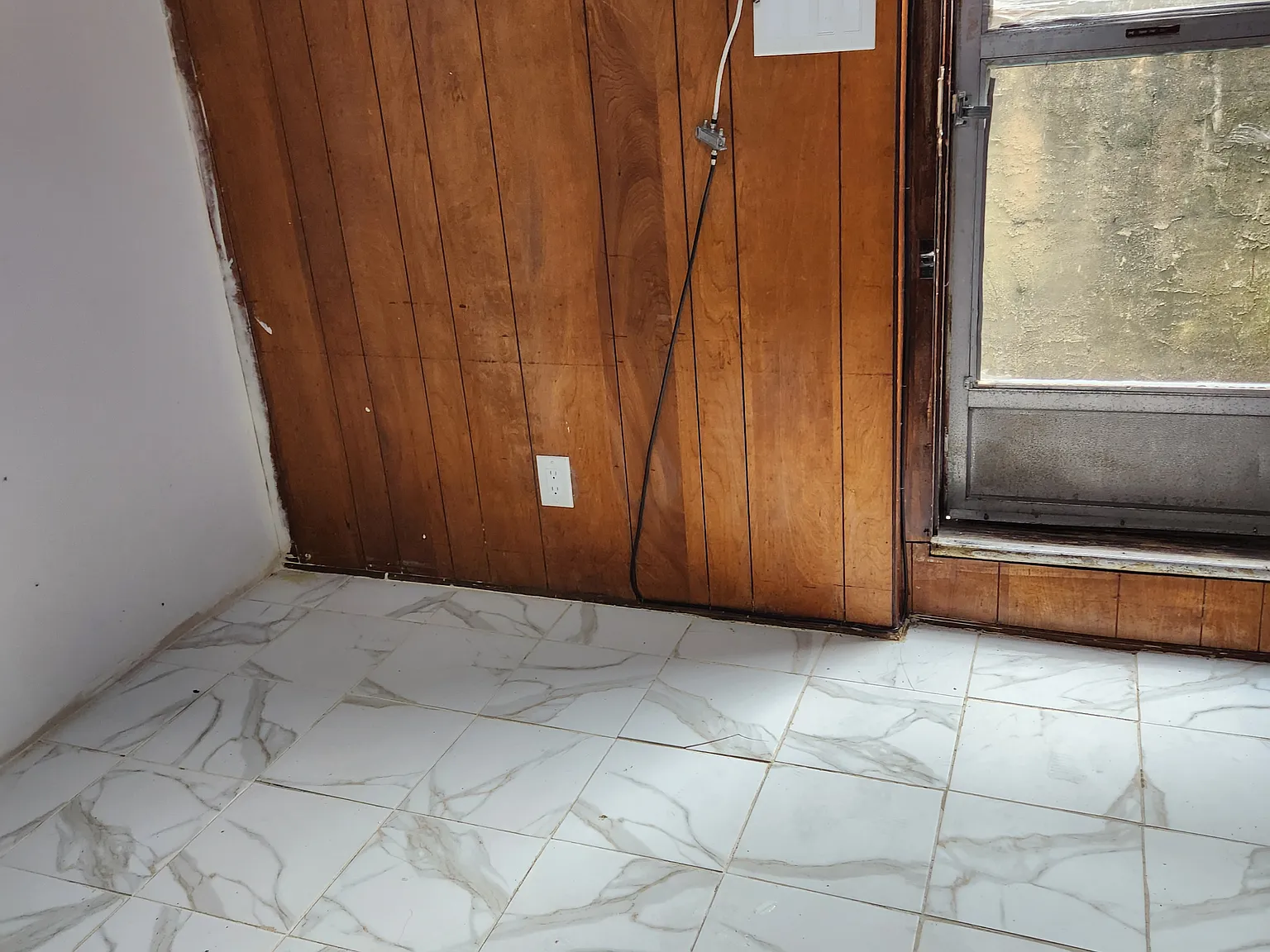149th Ave, Rosedale — Photo 3