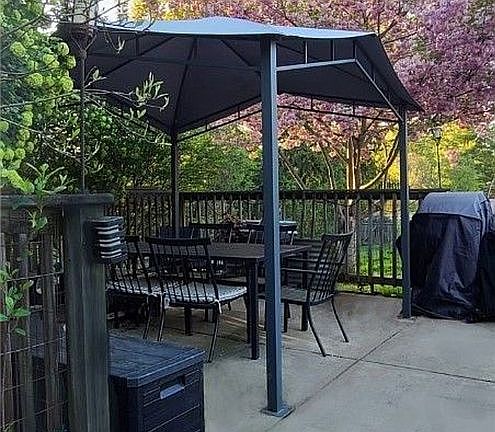 2nd image of 1445 Homewood Ln
