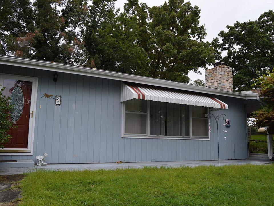 1st image of 2 Juniper Ln
