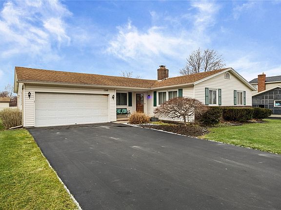 2nd image of 1249 Flynn Rd