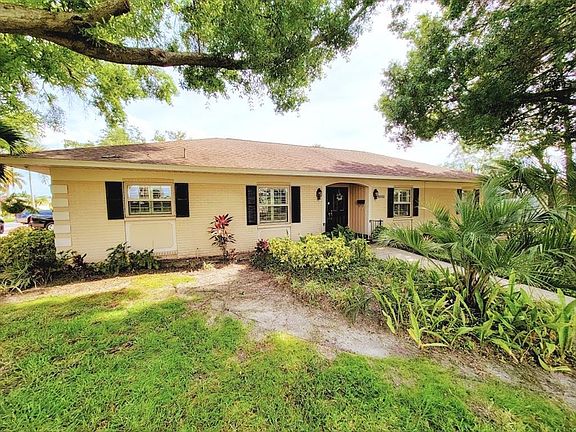 2nd image of 4002 Dana Shores Dr