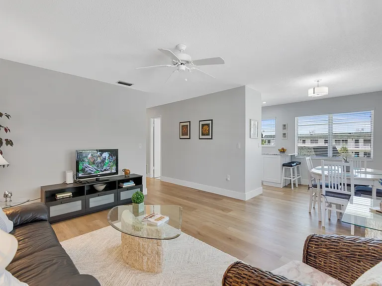2800 Indian River Blvd #6H — Photo 5