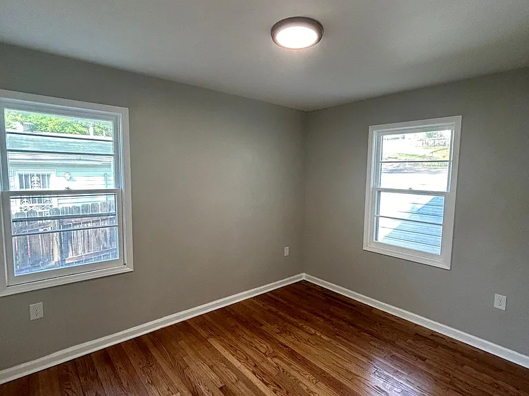 540 Camellia Rd — Photo 12