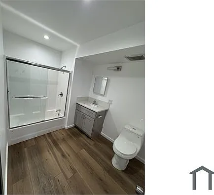 325 N Fickett St #205 — Photo 8