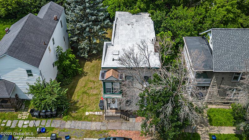 2nd image of 102 11th Street