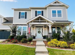 2150 Paddlers Cove Dr, Clover, SC 29710