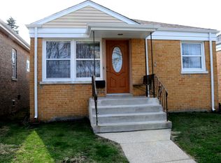 2534 Hessing St, River Grove, IL 60171