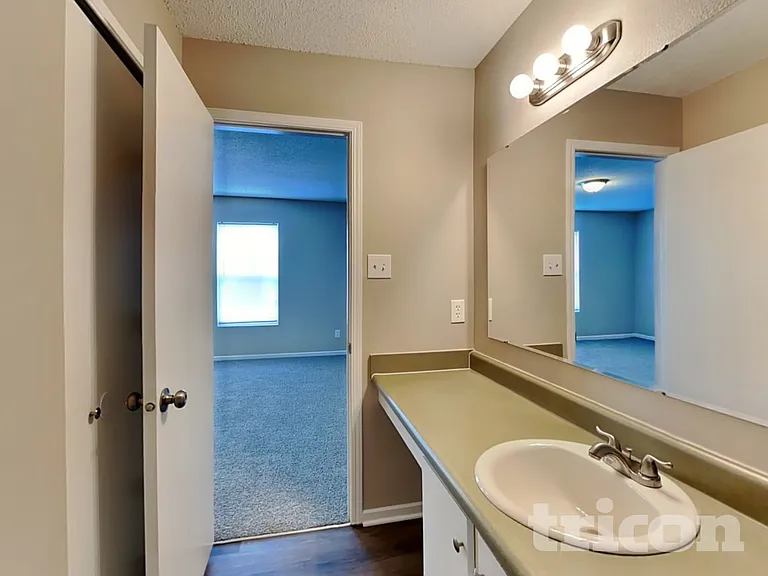 675 Country Gate Dr — Photo 8