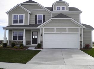 302 W Merrimack Ln, Beecher, IL 60401