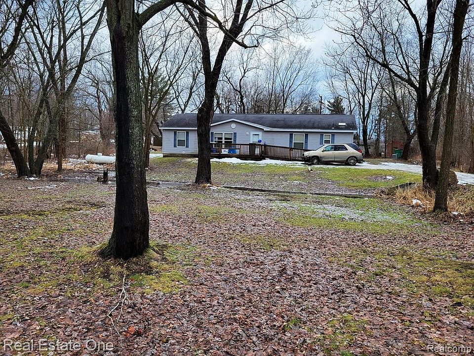 5970 Sinroll Rd, Ortonville, MI 48462 Zillow