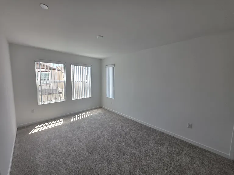 31386 Lolite Dr — Photo 14
