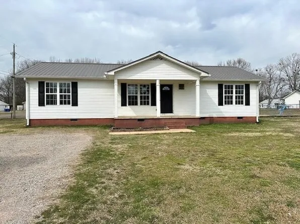 130 Stricklin Pl, Savannah, TN 38372