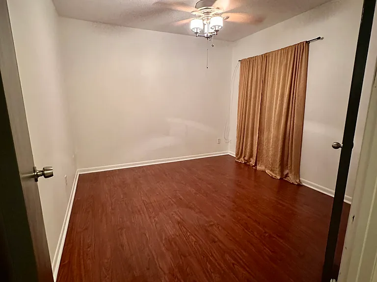 2034 Los Lomas Dr — Photo 10