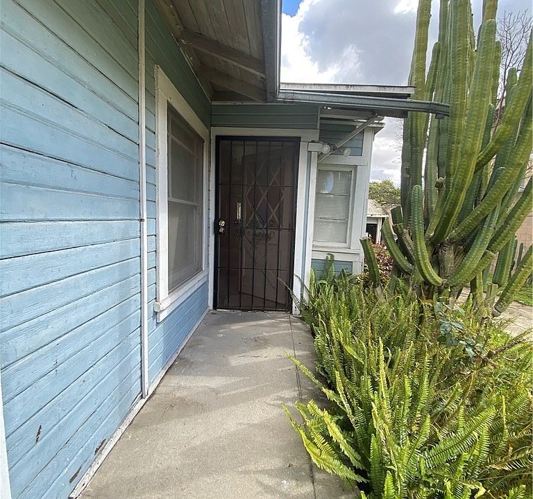 1st image of 21514 Figueroa St