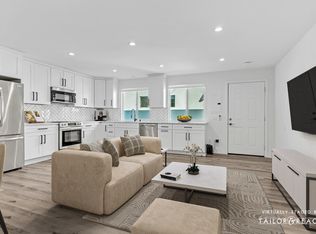 7740 Exchange Pl #6, La Jolla, CA 92037