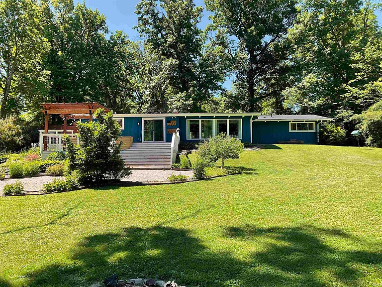 7506 Oak Ln — Photo 20
