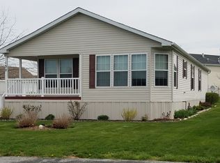 132 Summers Dr, Lancaster, PA 17601