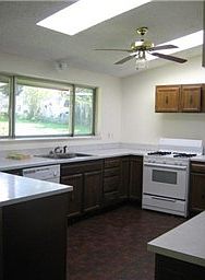4th image of 7409 E East St