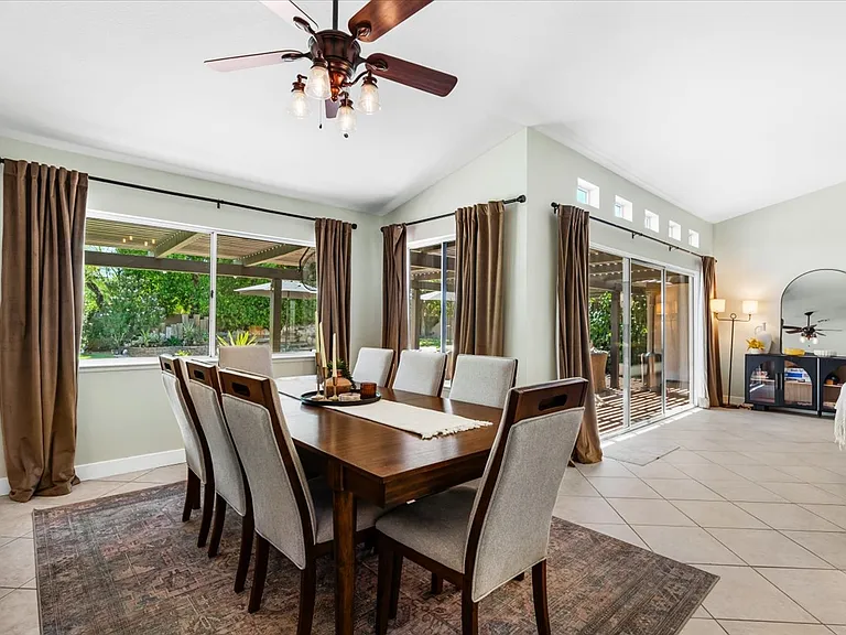39490 Regency Way — Photo 15