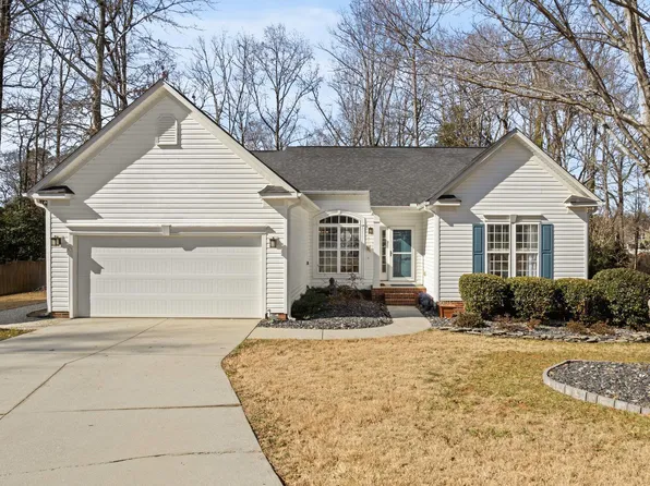 418 Belgray Ct, Taylors, SC 29687