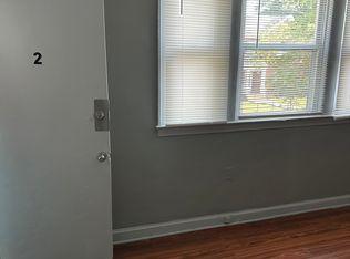 549 Newcomb St SE APT 2, Washington, DC 20032